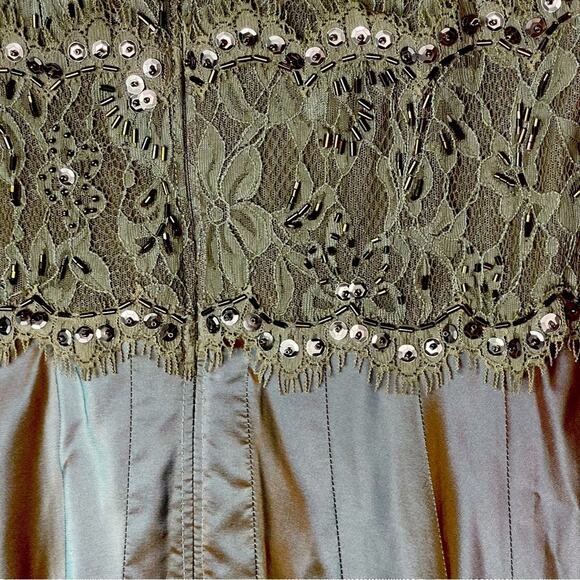 Tadashi Shoji Collection Metallic Beaded Party Dress - Picture 6 of 11